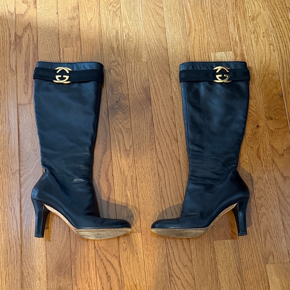Elegant Gucci Black Leather Knee-High Boots- 3.5 inch heels